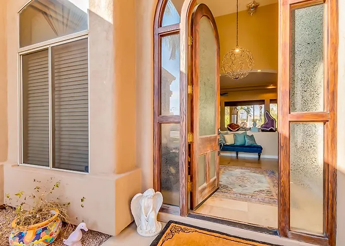 Saltwater Pool & Fire Pit: Luxe Queen Creek Oasis! *
