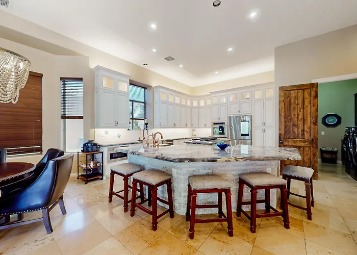 Saltwater Pool & Fire Pit: Luxe Queen Creek Oasis! Sanokai Village